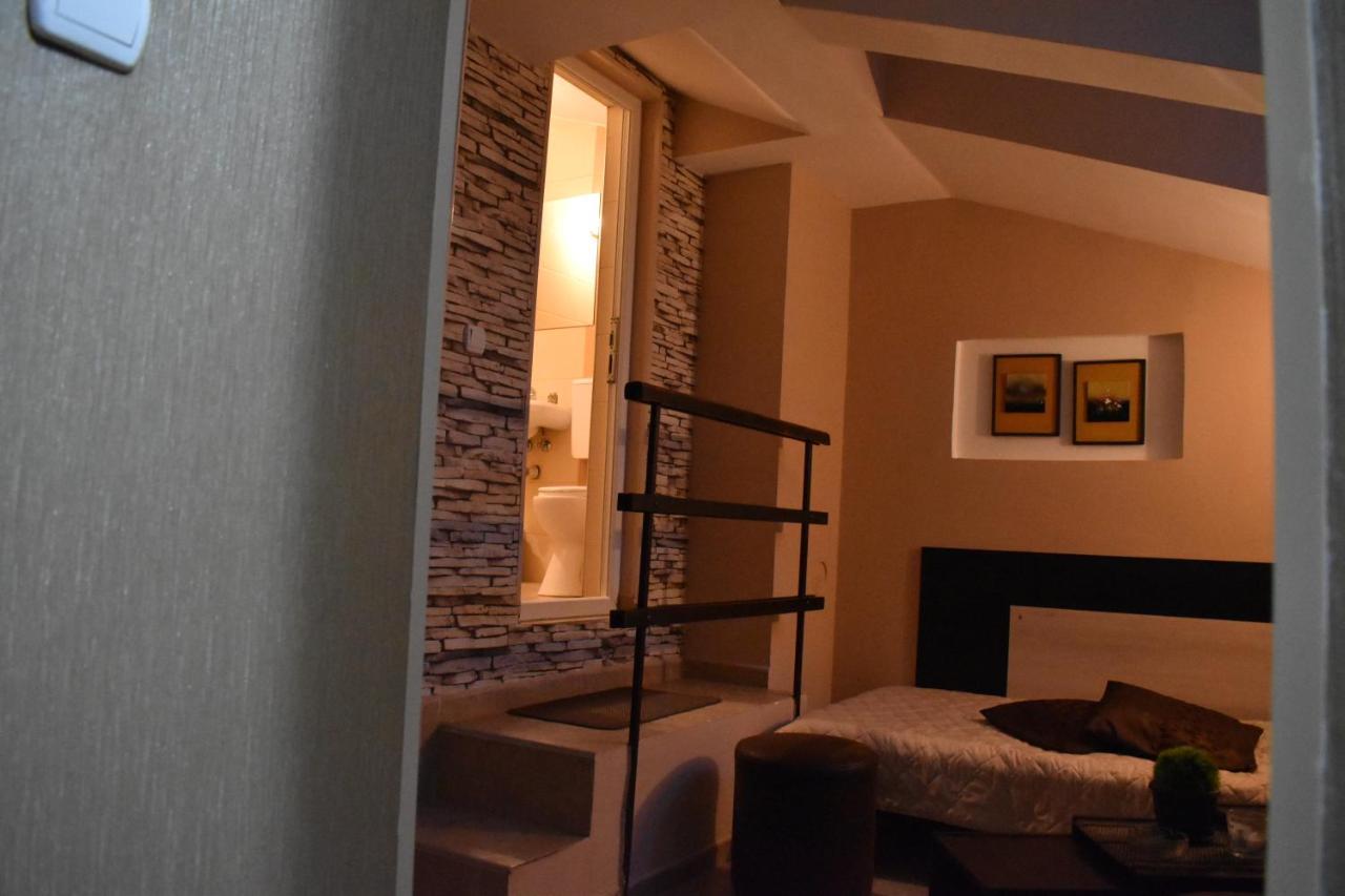 Guest House Kozle Skopje Ngoại thất bức ảnh