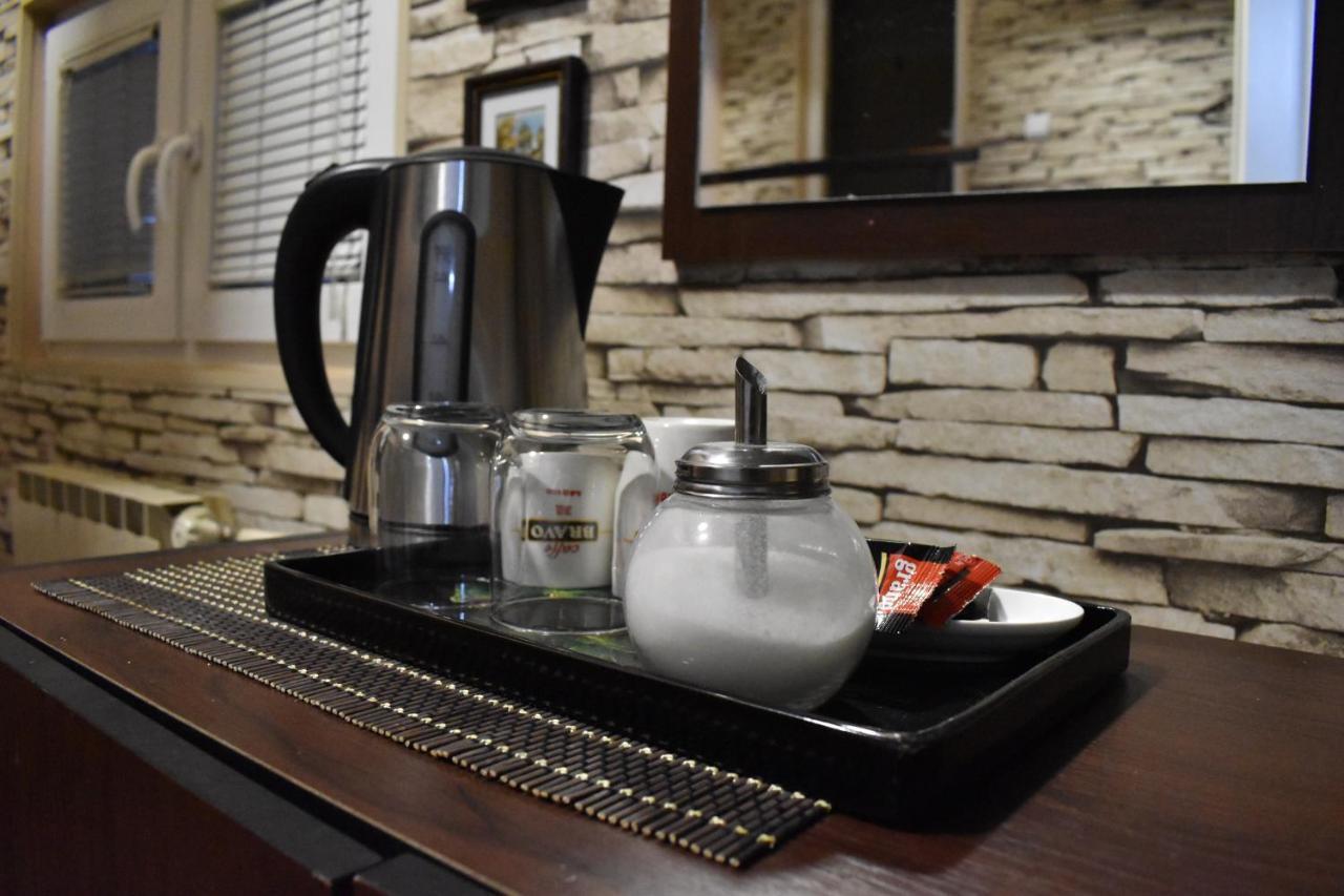 Guest House Kozle Skopje Ngoại thất bức ảnh