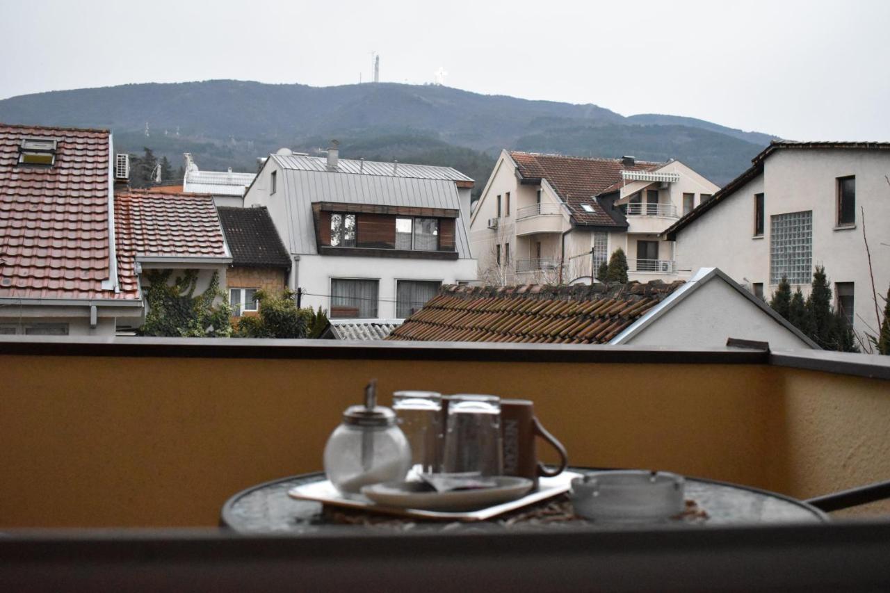 Guest House Kozle Skopje Ngoại thất bức ảnh