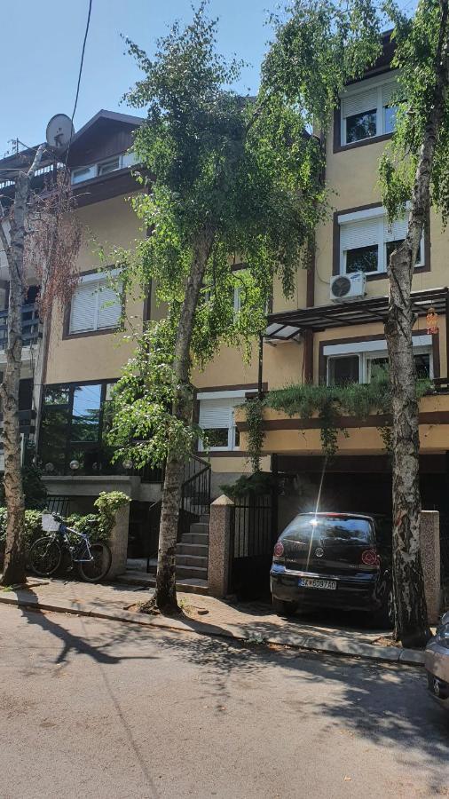 Guest House Kozle Skopje Ngoại thất bức ảnh