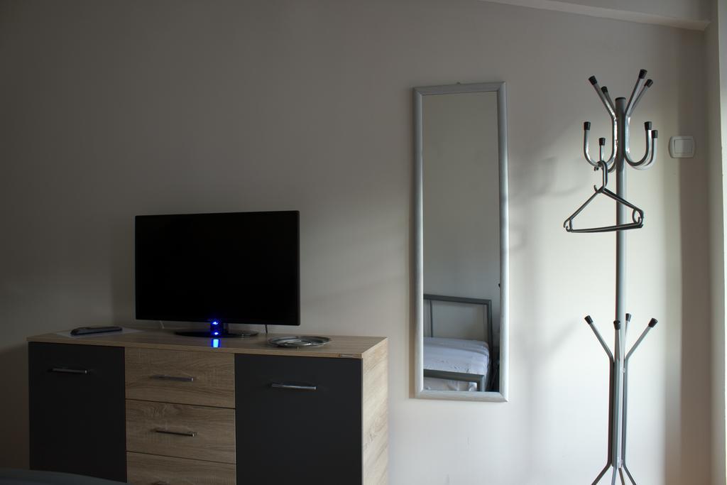 Guest House Kozle Skopje Ngoại thất bức ảnh